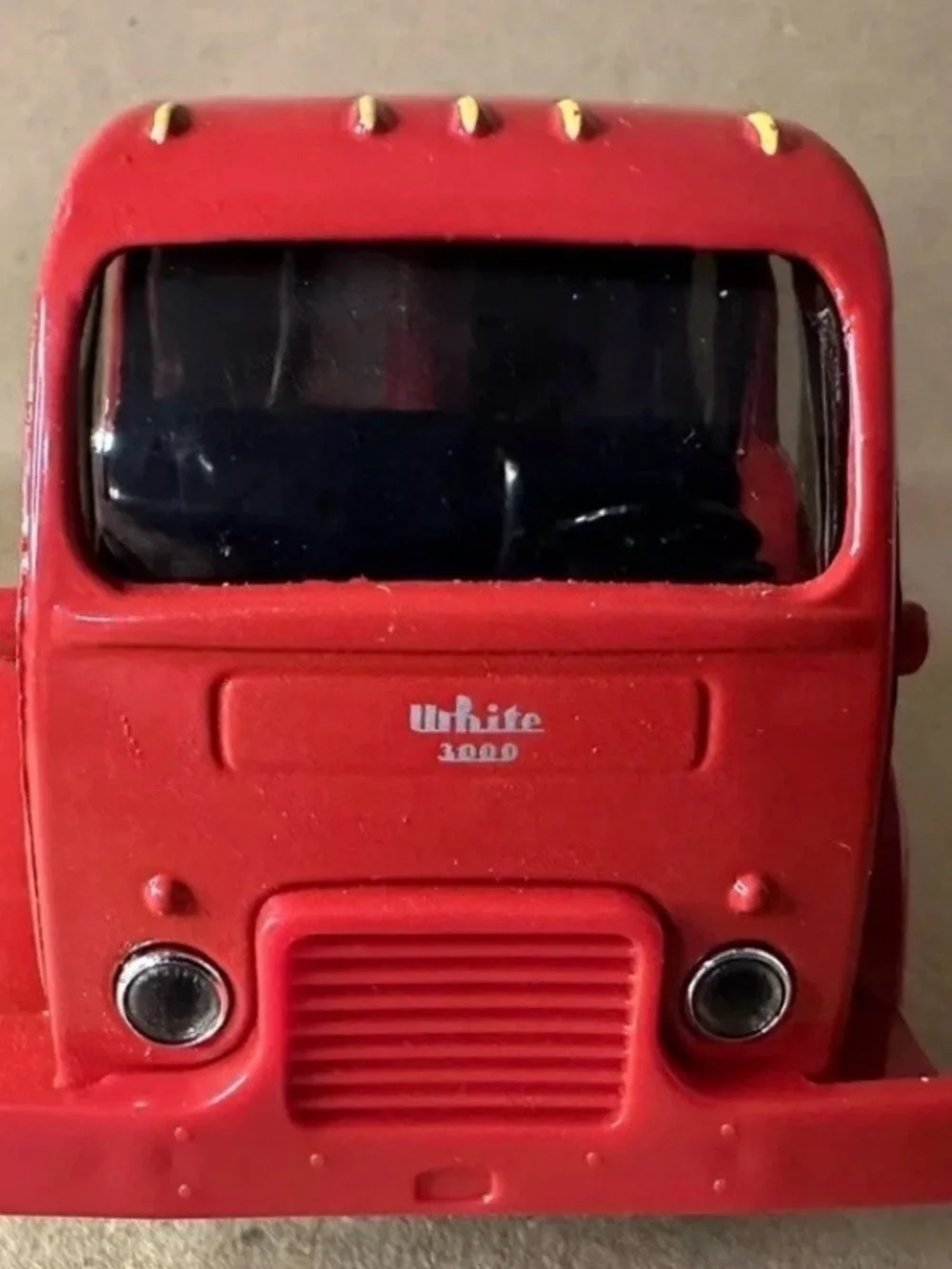 Ertl Texaco 1949 White Tilt Cab Tank Truck Bank Diecast #F950 Vintage VTG Car